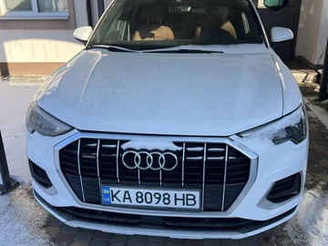 Авто Audi Q3 2019 № 8414537