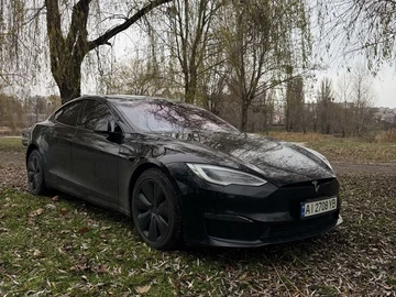 Авто Tesla Model S 2021 № 8414558