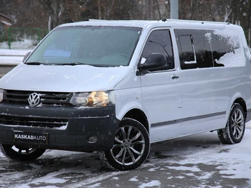 Авто Volkswagen Transporter 2011 № 8415065