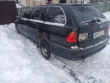 Авто BMW 5 Серия 1999 № 8415099