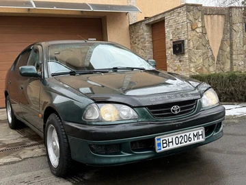 Авто Toyota Avensis 2000 № 8415124