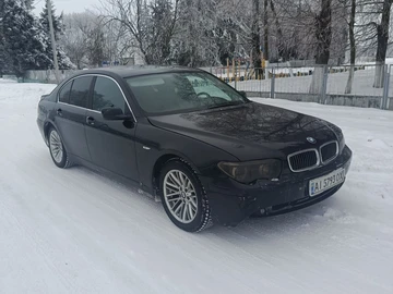 Авто BMW 7 Серия 2002 № 8415133