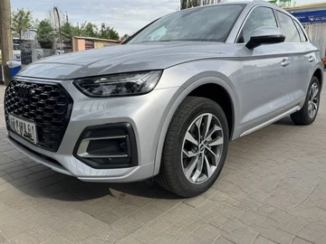 Авто Audi Q5 2021 № 8415136