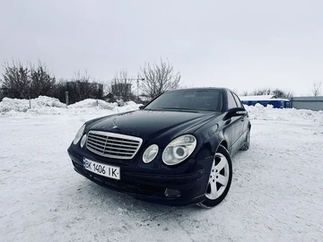 Авто Mercedes E Серия 2004 № 8415232