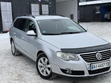Авто Volkswagen Passat Variant 2005 № 8415303