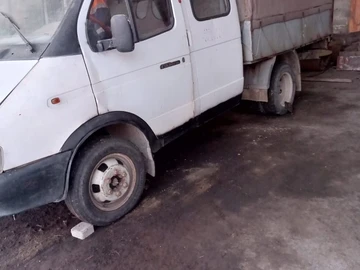 Авто ГАЗ 3302 Газель 2002 № 8415316