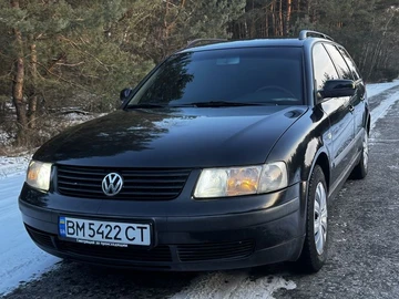 Авто Volkswagen Passat Variant 2000 № 8415583