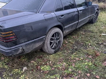 Авто Mercedes E Серия 1989 № 8415883