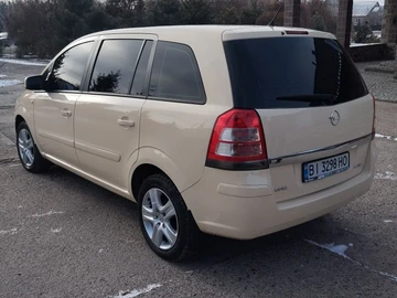 Авто Opel Zafira 2013 № 8415908
