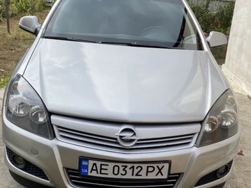 Авто Opel Astra 2011 № 8416203