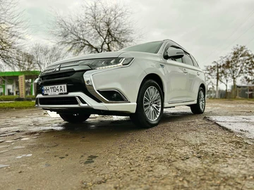 Авто Mitsubishi Outlander 2019 № 8416374