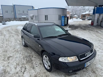 Авто Audi A4 2000 № 8416387