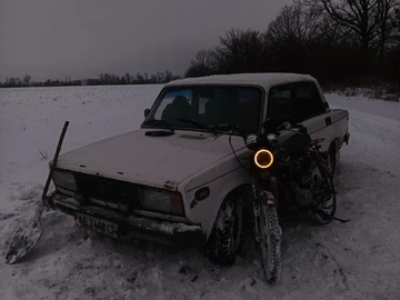 Авто ВАЗ 2105 1986 № 8416522