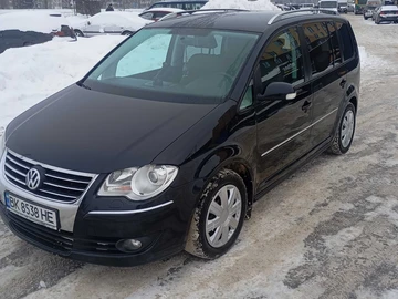 Авто Volkswagen Touran 2009 № 8416581