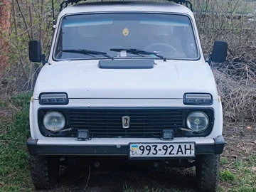 Авто ВАЗ 2121 1989 № 8416841