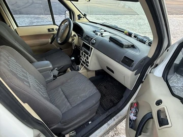 Авто Ford Tourneo Connect 2006 № 8416843