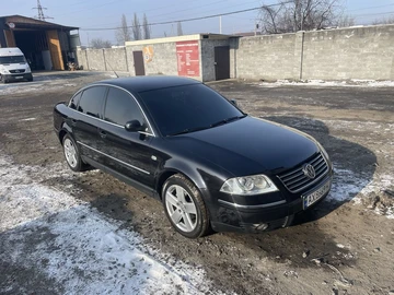 Авто Volkswagen Passat Sedan 2003 № 8416884