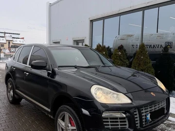 Авто Porsche Cayenne Turbo 2008 № 8416906