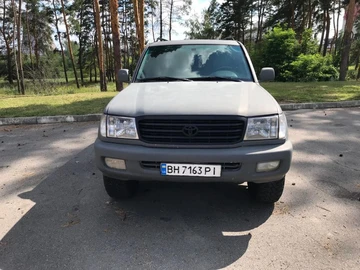 Авто Toyota Land Cruiser 100 1999 № 8417026