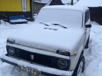 Авто ВАЗ 2121 1992 № 8417129