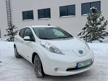 Авто Nissan Leaf 2015 № 8417405