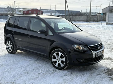 Авто Volkswagen Touran 2007 № 8417509