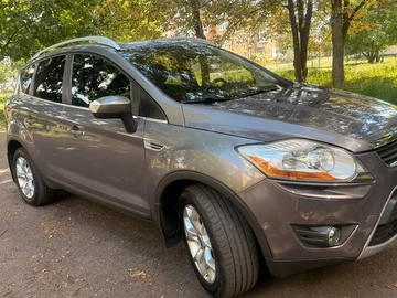Авто Ford Kuga 2012 № 8417528
