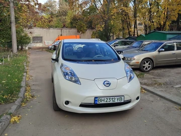 Авто Nissan Leaf 2012 № 8417780