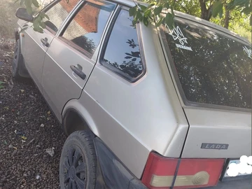 Авто ВАЗ 2109 1998 № 8417918