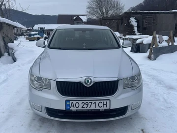Авто Skoda Superb 2012 № 8417970