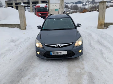 Авто Hyundai I30 2011 № 8418555