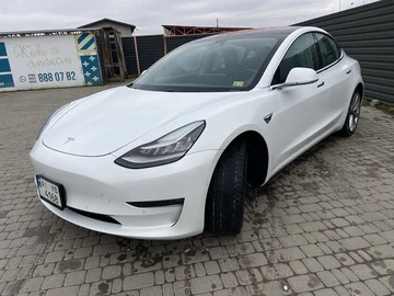 Авто Tesla Model 3 2018 № 8418572