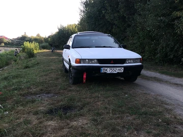 Авто Mitsubishi Galant 1988 № 8418611