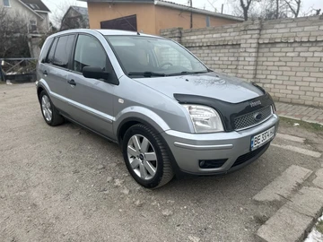 Авто Ford Fusion 2004 № 8418614