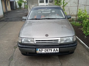 Авто Opel Vectra 1989 № 8418751