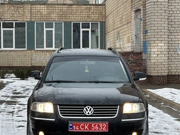 Авто Volkswagen Passat Variant 2004 № 8418872