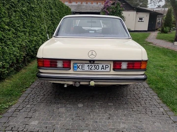 Авто Mercedes E Серия 1984 № 8419062