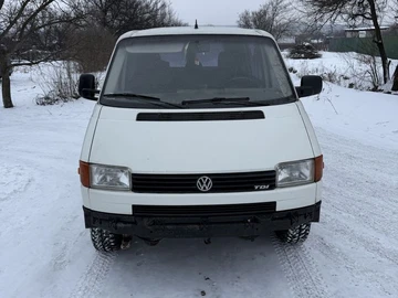 Авто Volkswagen Transporter 2000 № 8419066