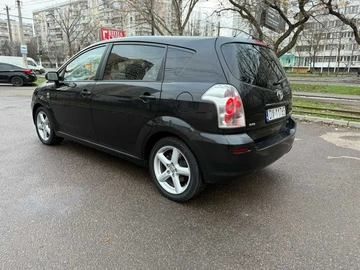 Авто Toyota Verso 2006 № 8419207