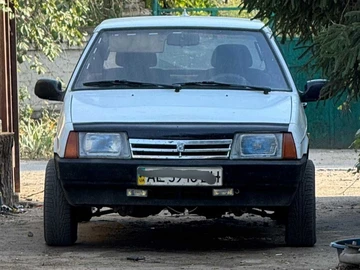 Авто ВАЗ 2109 1988 № 8419315