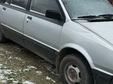 Авто Mitsubishi Space Wagon 1988 № 8419317