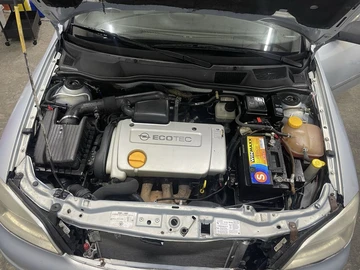 Авто Opel Astra 2004 № 8419353