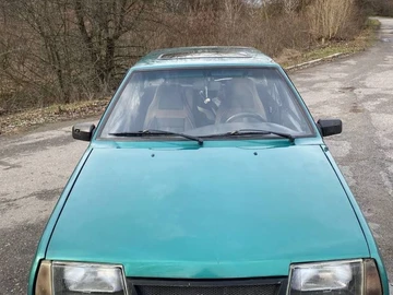 Авто ВАЗ 2109 1997 № 8419791