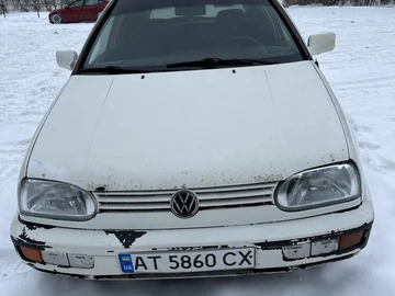 Авто Volkswagen Golf 1993 № 8419794