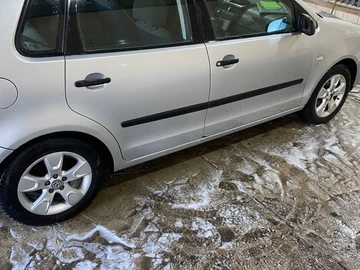 Авто Volkswagen Polo 2003 № 8419814
