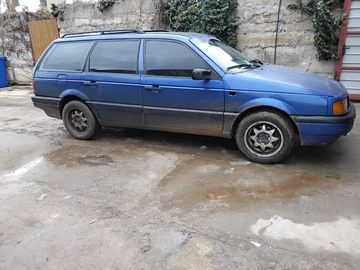 Авто Volkswagen Passat Variant 1989 № 8419839