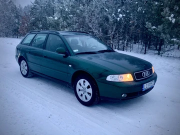 Авто Audi A4 2000 № 8420040