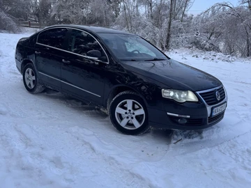 Авто Volkswagen Passat Sedan 2008 № 8420100