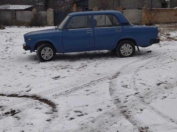Авто ВАЗ 2105 1988 № 8420115
