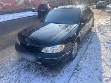 Авто Nissan Maxima 2000 № 8420123